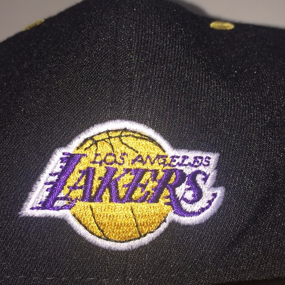 Lakers NBA Flexfit Hat Cap LG/XL - Picture 7 of 7